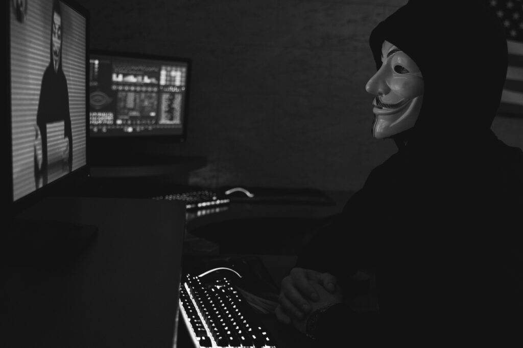 Hacker Ransomware 1024x683